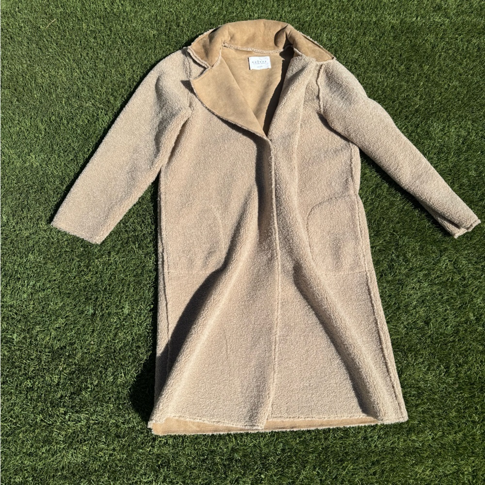 Velvet Teddy Coat in Beige